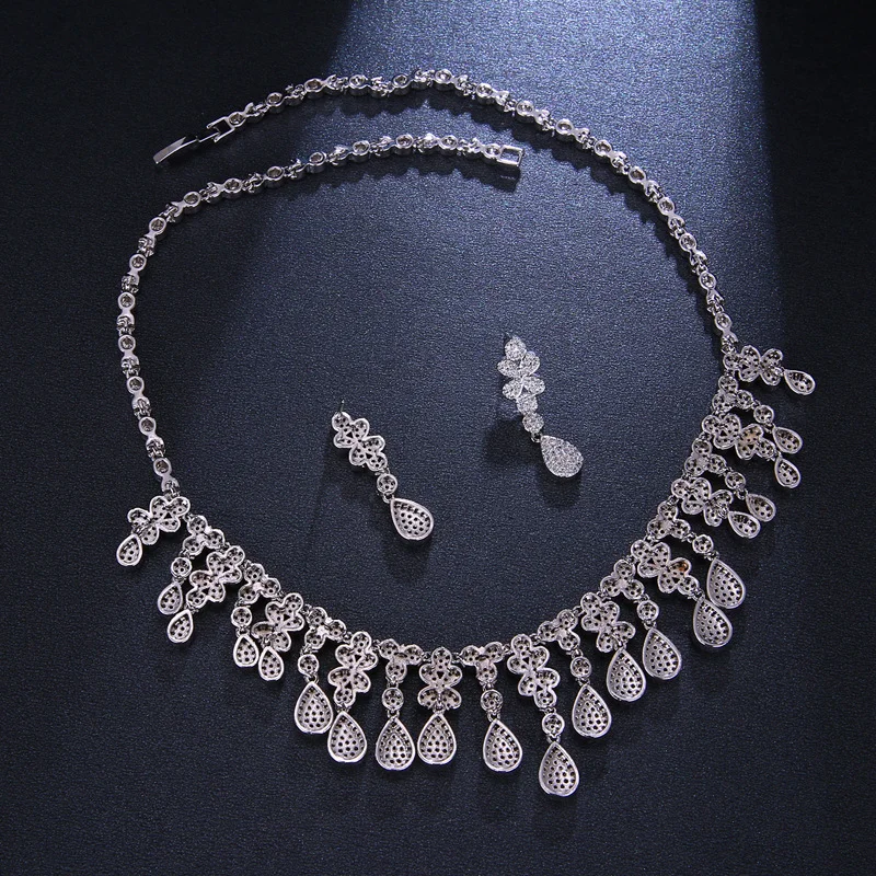 nouvel-ensemble-de-collier-de-luxe-a-pampilles-pendentif-goutte-d'eau-entierement-pave-de-cz-et-boucles-d'oreilles-florales-bijoux-de-mariage-elegants-pour-la-mariee