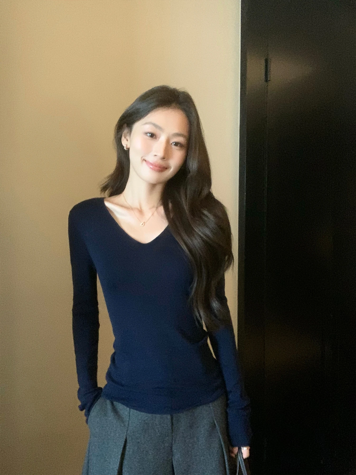 Pusumede Seamless One-Piece Yangzhou Wool Cashmere Knitted Sweater Women's Slim Fit V-Neck Base Shirt Top Daily Wear Long Sleeve