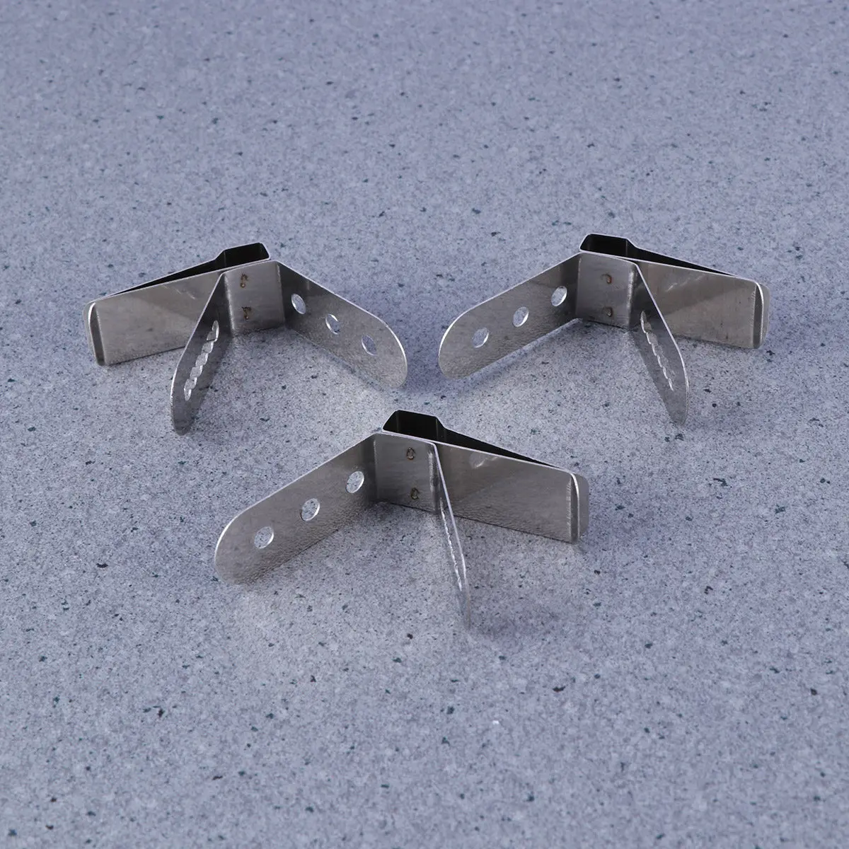 

3Pcs Thermometer Holder Probe Clip Food Grade Stainless Steel Stable Holder for Meat Smokers Grills Accurate Reading
