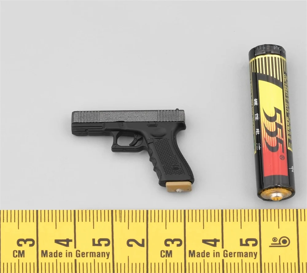 1/6 EASY&SIMPLE ES 26071R The Russian Man Soldier The Secondary Weapons G17 Clips Holster Bag PVC Material For 12" Doll Figure view 3