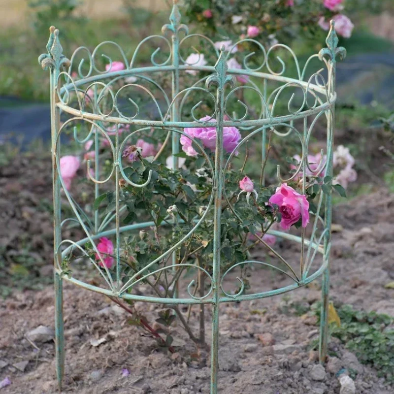 Semi-Circular Garden Trellis for Climbing Plants Rustic Iron Flower Fence Outdoor Decorative Partition Clematis Support Holder