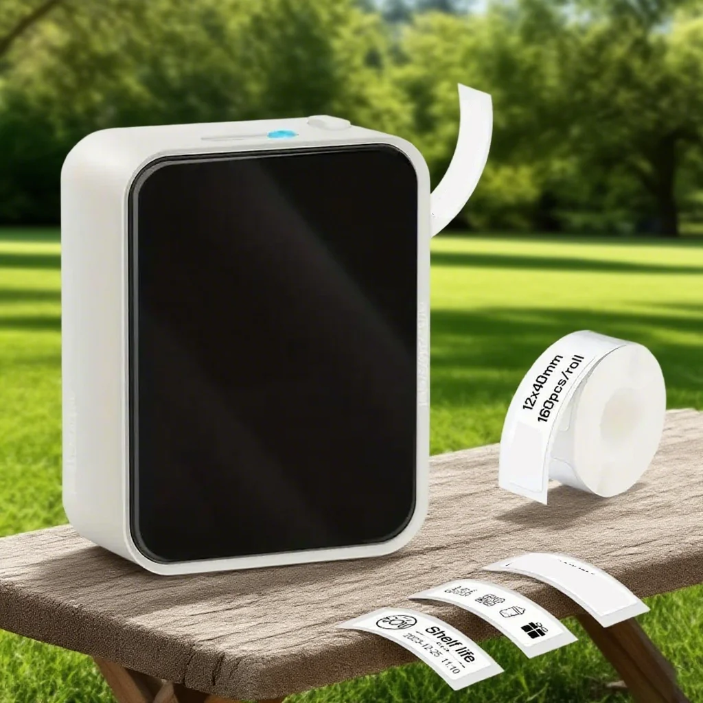 テープ付きラベルメーカー、P7ミニサーマルラベルメーカー、ポータブルデスクトップラベルプリンター、ステッカープリンター