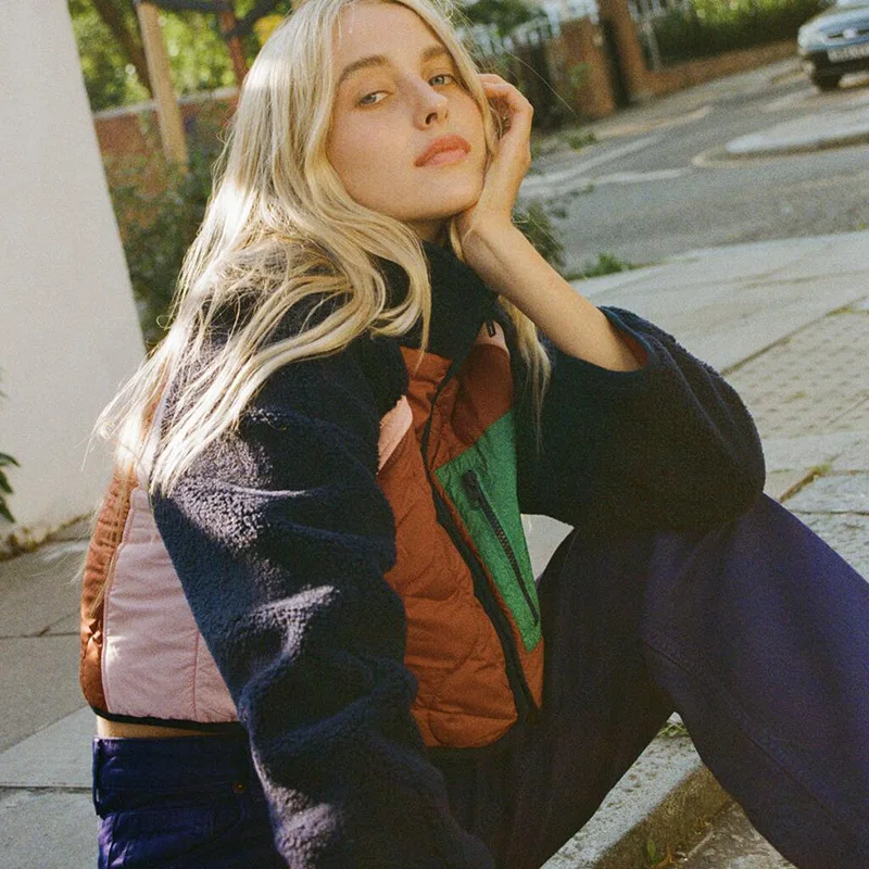 

Флисовая толстовка без шапки, женская разноцветная зимняя ручная работа с круглым вырезом и лентой на шнуровке, розовый цветок, рукав «летучая мышь», флокированная девушка