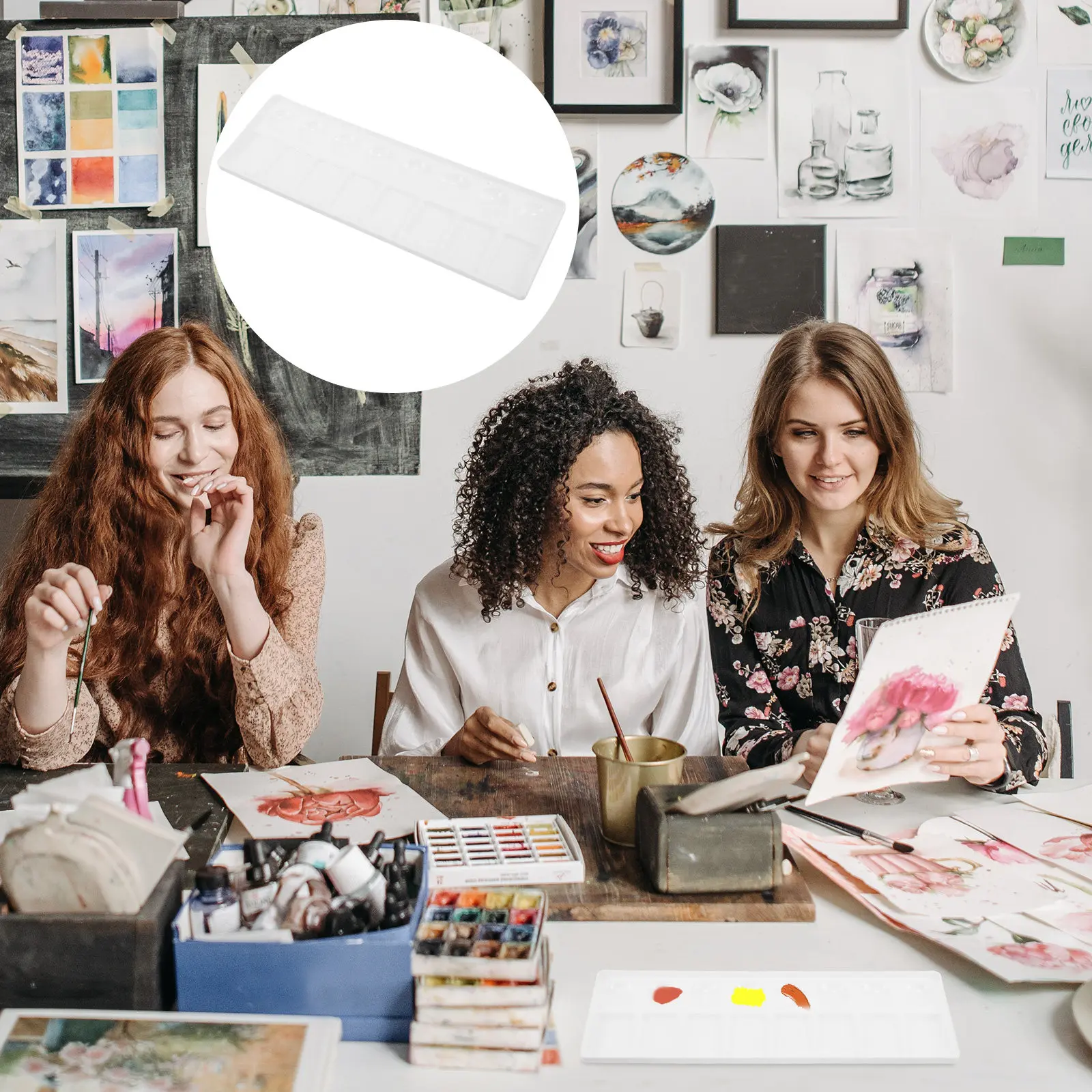 

Premium Long Watercolor Mixer Plastic Paint Palette Multi Functional Color Mixing Tray for Beginners Professionals Artists