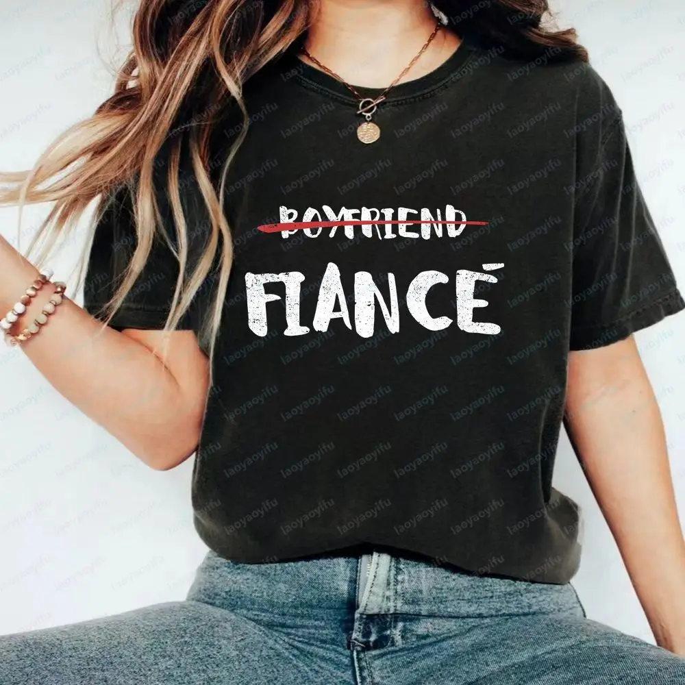 Boyfriend Fiance - Unique and Fun Summer Casual Trendy Multi-Purpose Men's and Women's Round-neck T-Shirt