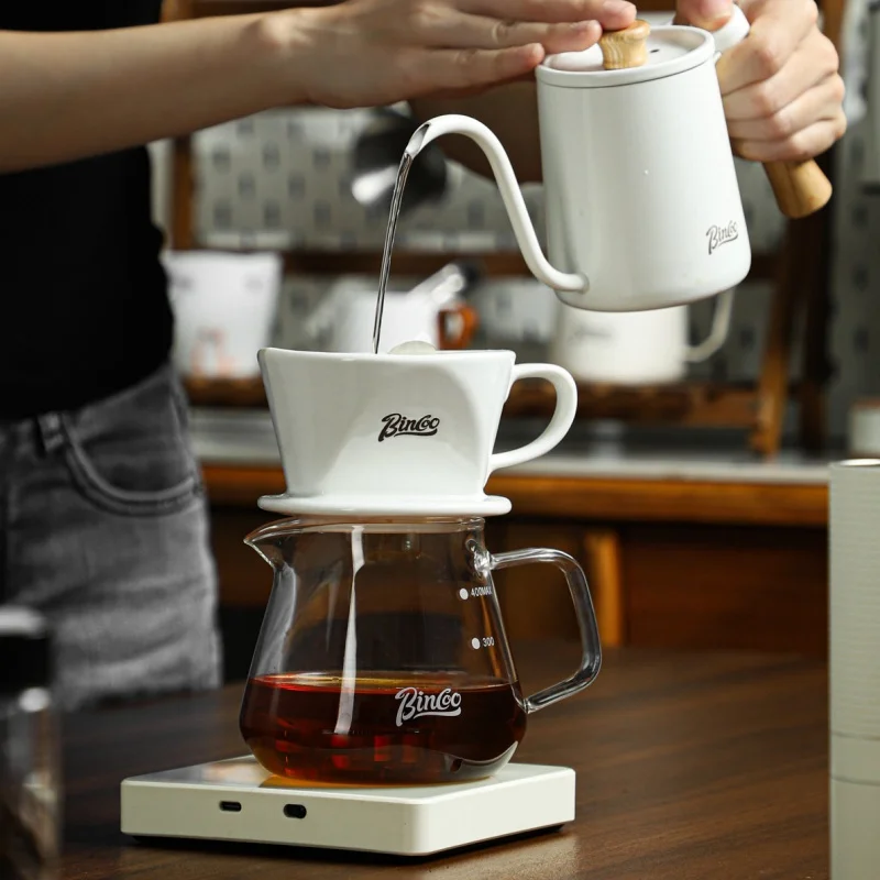 In Stock Bincoo Ceramic Trapezoidal Dripper 3 Hole Pour Over Coffee Filter Set Drip Coffee Maker With Server Home Barista Kit