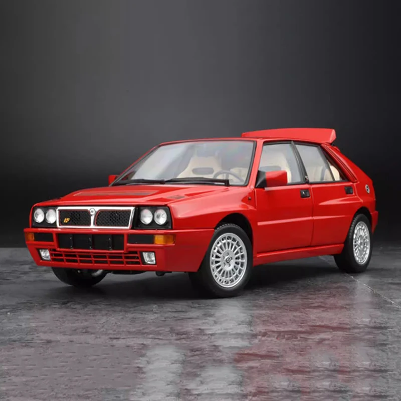 كيوشو 1:18 نموذج سيارة Lancia Delta HF EVO-2 مصنوع من خليط معدني أبيض