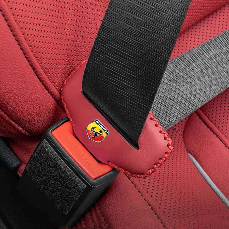 2 pezzi fibbia per cintura di sicurezza per auto protezione per Clip custodia per bottoni interni in pelle custodia antigraffio di sicurezza per Abarth 124 125 500 695 5CC TC