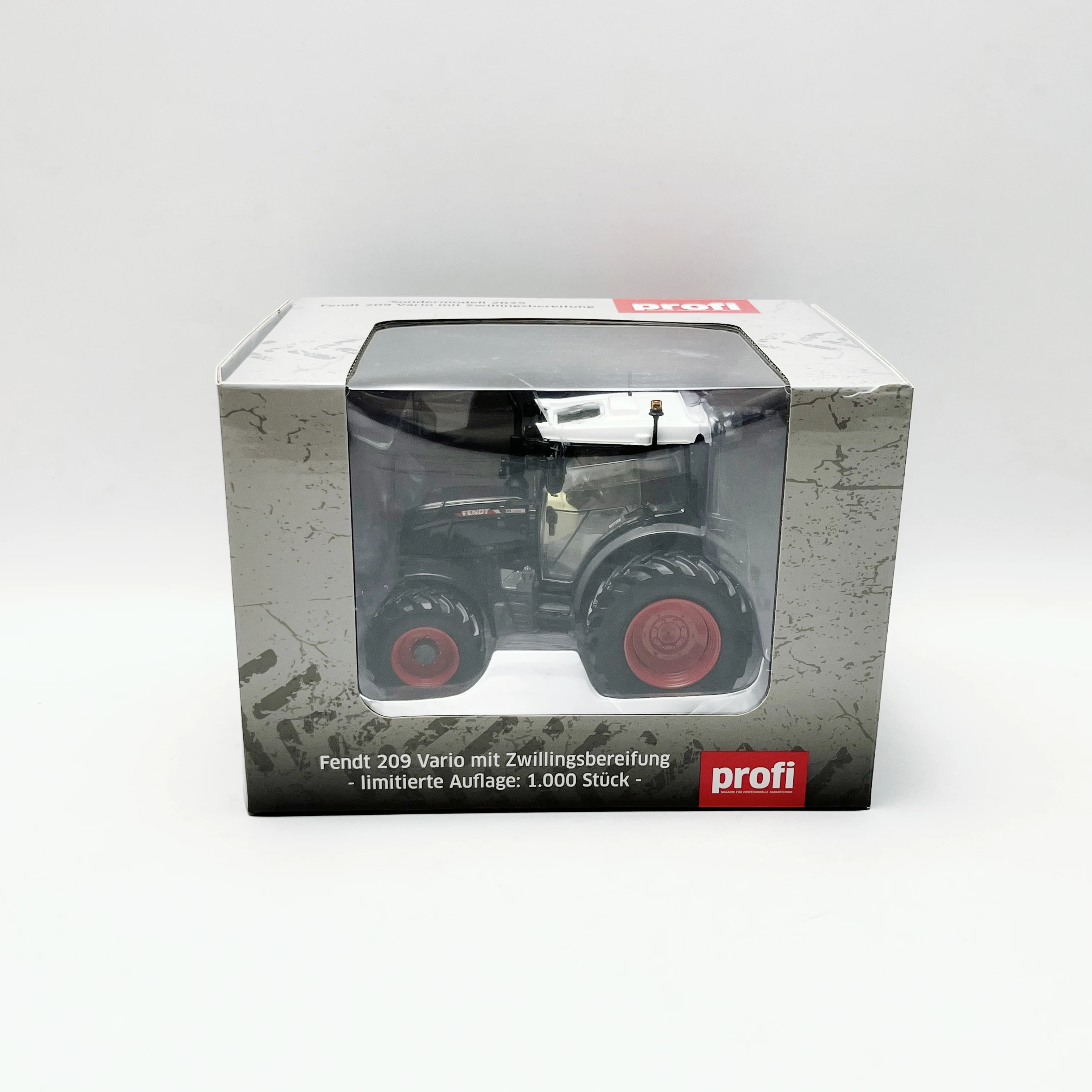 AGCO 1/32 FENDT 209 نموذج جرار فاريو #1