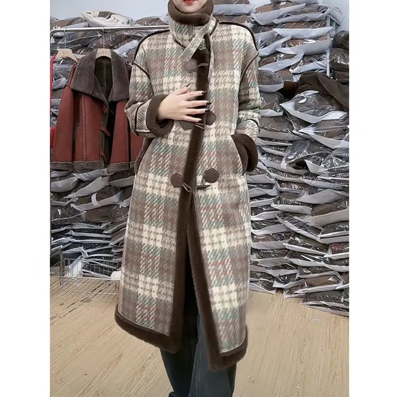 Vintage Plaid Fur One Jacket Women Overcoat Autumn Winter New Vertical Collar Thick Warm Parker Coat Fluffy Mid-Length Fur Coat