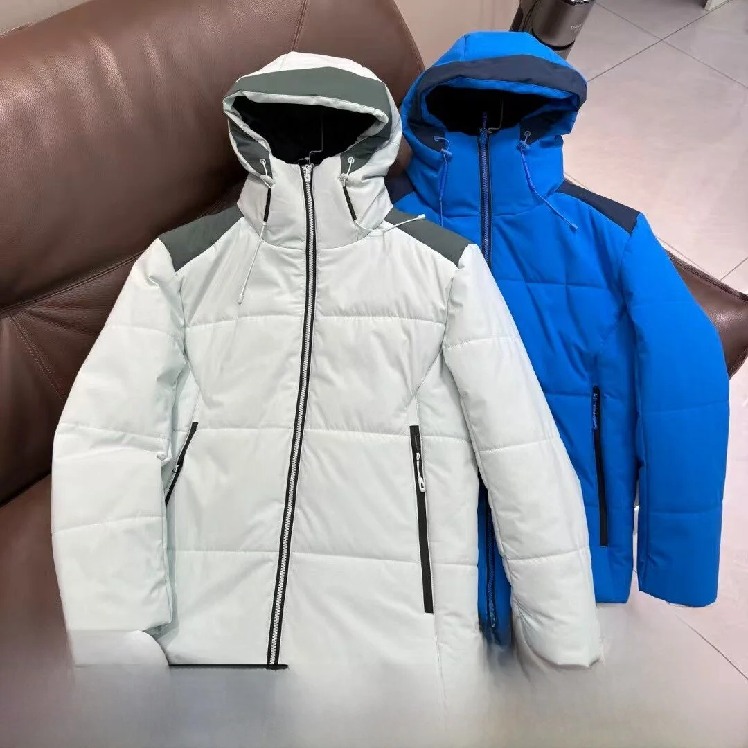 

Тепло и стиль: Молодежная модная мужская хлопковая куртка для активного отдыха, устойчивая к холоду, с элементами пэчворка, приталенного кроя, с длинными рукавами и капюшоном.