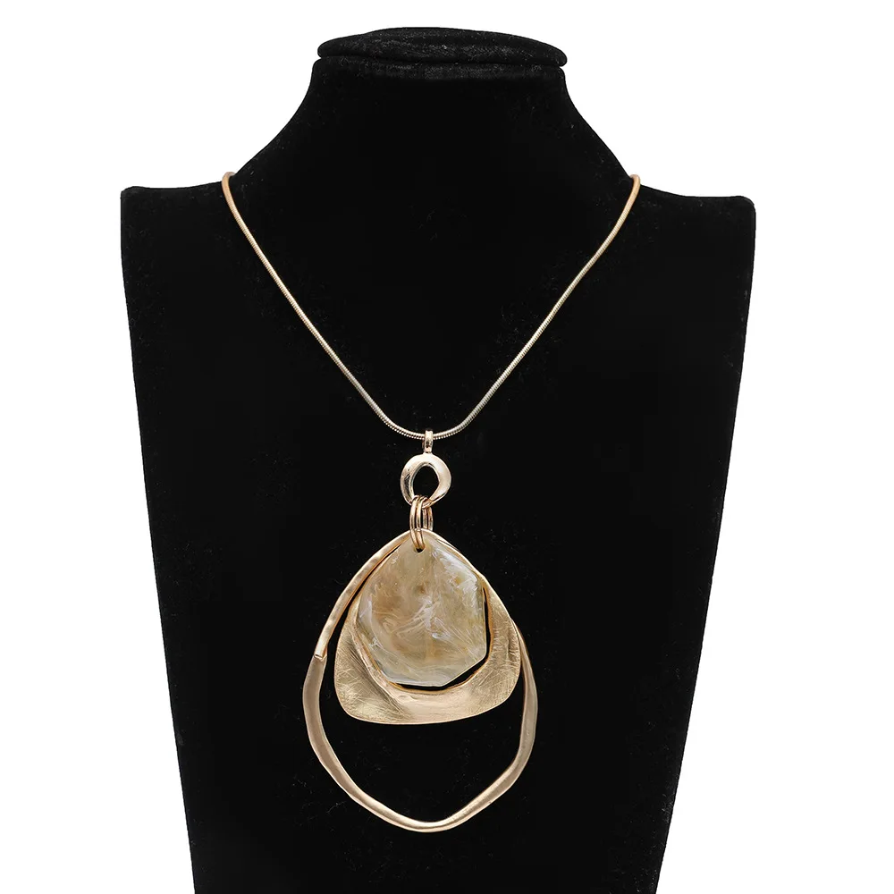 Fashion Resin Geometric High-grade Long Jewelry Necklace Women\'s Winter Sweater Chain Wholesale