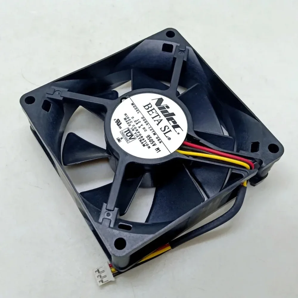 

Вентилятор охлаждения Nidec D08A-12TM 06A, 12В постоянного тока, 0.08А, 80x80x25мм, 3-проводной