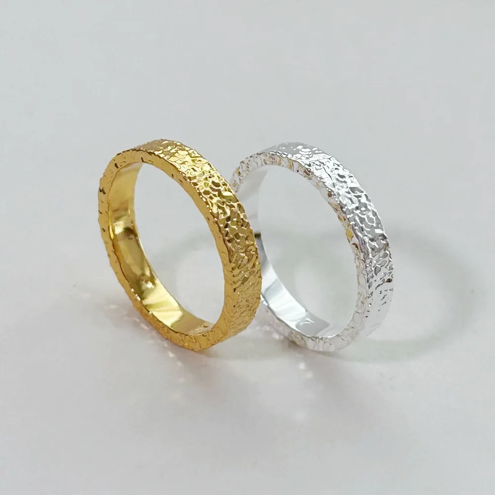 

Кольцо премиум-класса из песочного золота и серебра с измельченным льдом, плиссированное простое кольцо - женский роскошный ремешок