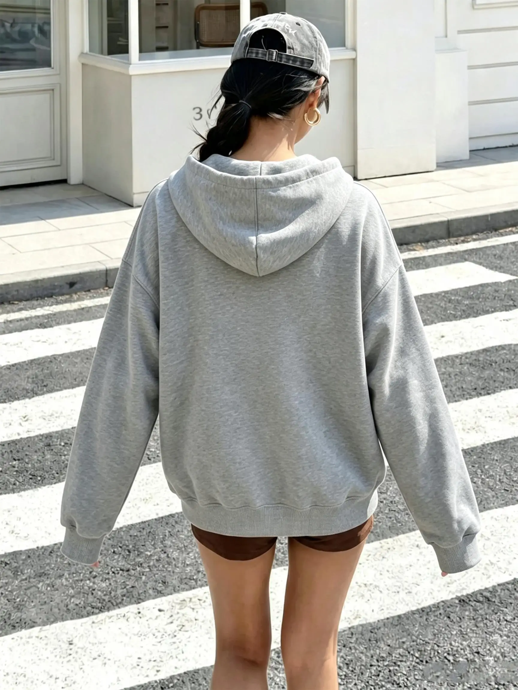 Three Tired Cats After Work Printed Women Hoody Pocket Y2K Autumn Hoodies Korean Loose Pullover Fleece Comfortable Streetwear