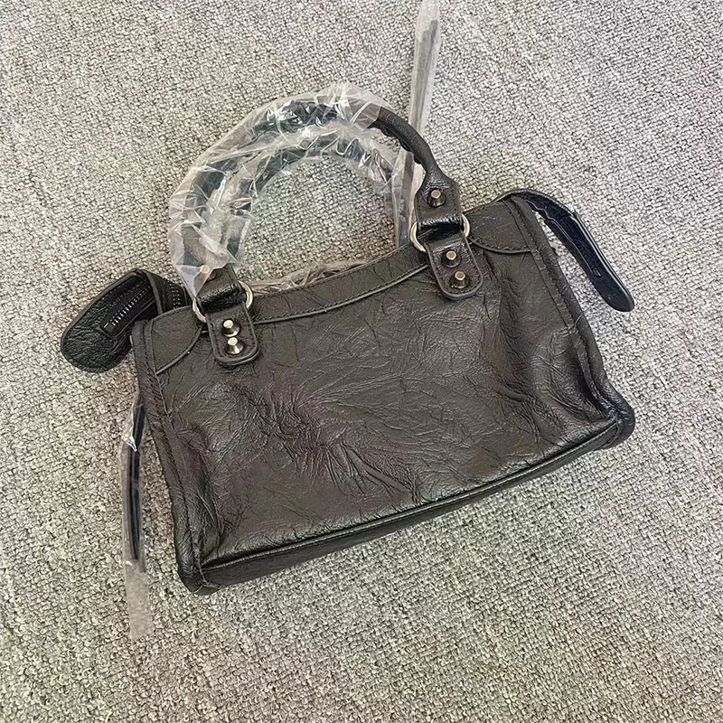 Bolsa de ombro de couro PU para mulheres, cera de óleo, grande capacidade, bolsa, crossbody, scooter, hot girl, designer de luxo