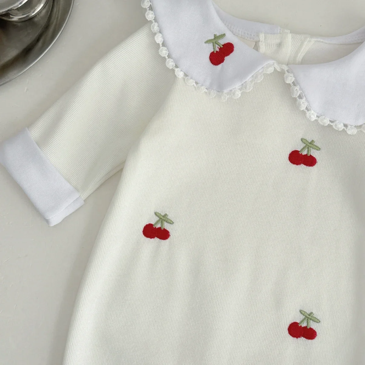 Spring Autumn Baby Girls Romper Soft Fabric Peter Pan Collar With Cherry Embroidery Newborn Infant Casual One-piece Clothing