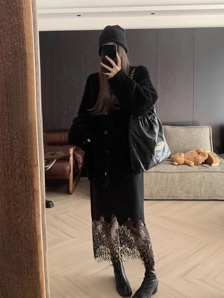 Lamb Wool Et Woman … - image