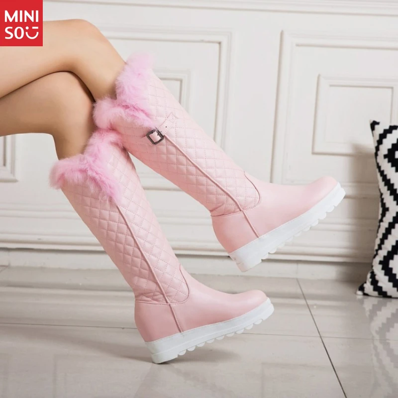 حذاء مينيسو للطلاب للثلج لشتاء 2025 |   زيادة الكعب المتوسط والارتفاع (مقاس 33-44) |   الأحذية العصرية ذات القطع العالية