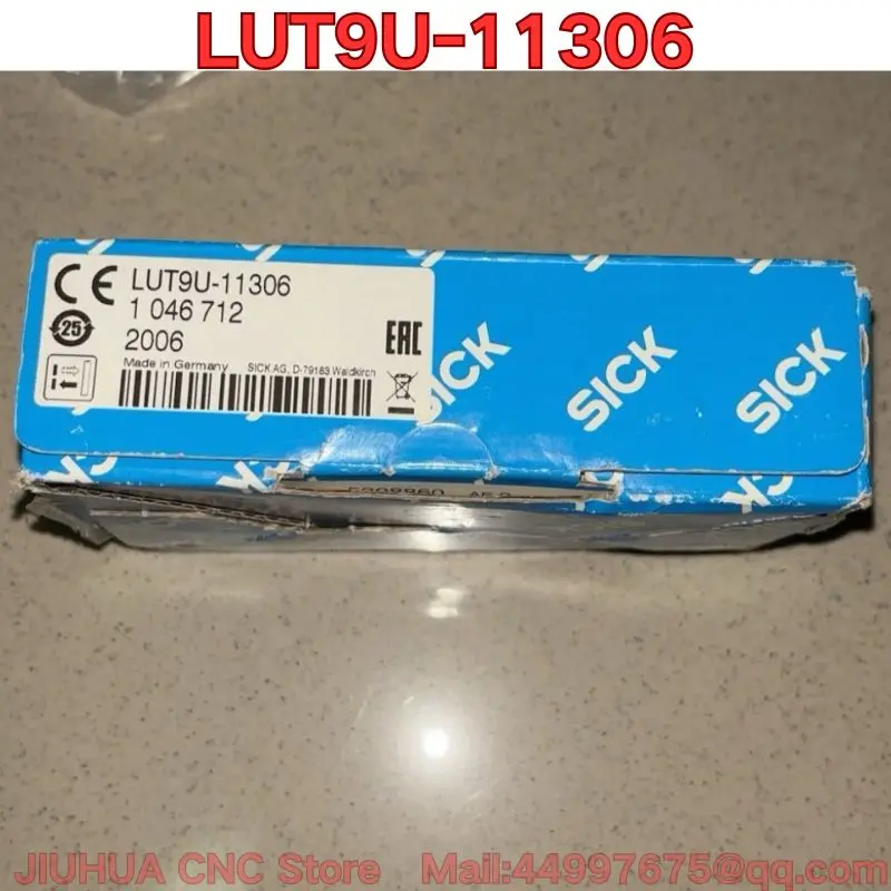 

The new LUT9U-11306 fluorescent sensor needs to be negotiated.