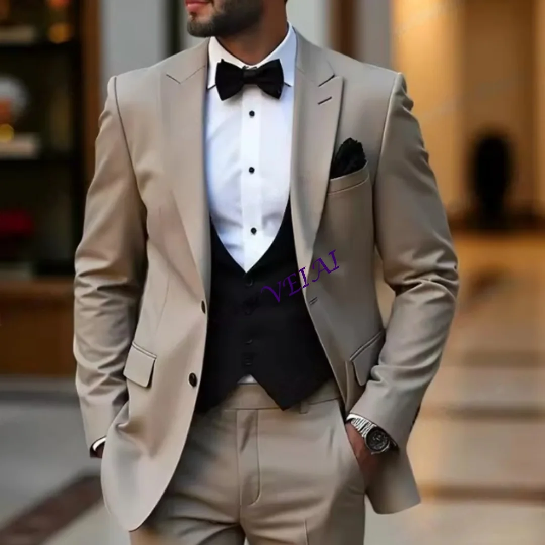 

CustomizedNew Khaki And Black Formal Men Suit Groom Groomsman Wedding Party Prom Business Male Tuxedos 3 Piece Set Blazer Vest P
