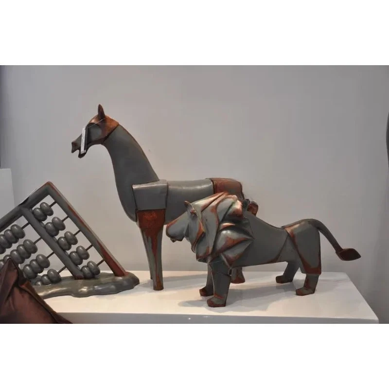 

Sculpture ornament domineering exaggerated home personality fashion