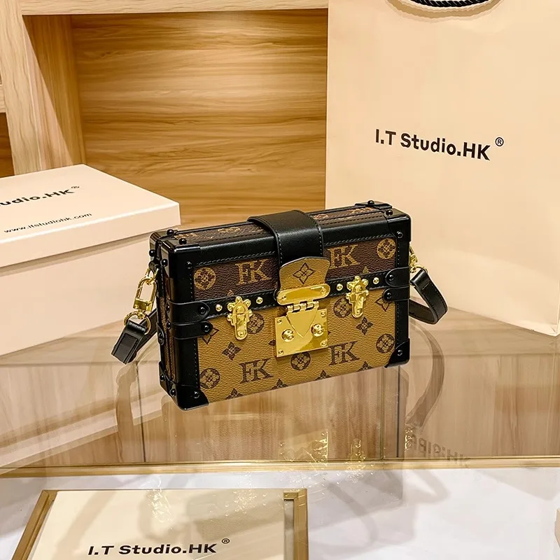 2024 Luxury and Top Handheld Camera Square Bag with Premium Leather and Classic Printing Leather Women's Popular Shoulder Bag