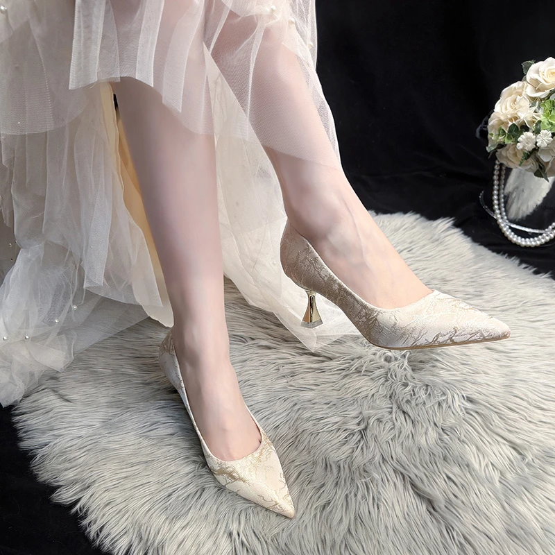 Exquisite High-heeled Shoes,pointed Toe,thin Heels,minimal Print,wedding Shoes,versatile for He Xiu Wedding Dress, High-end Feel