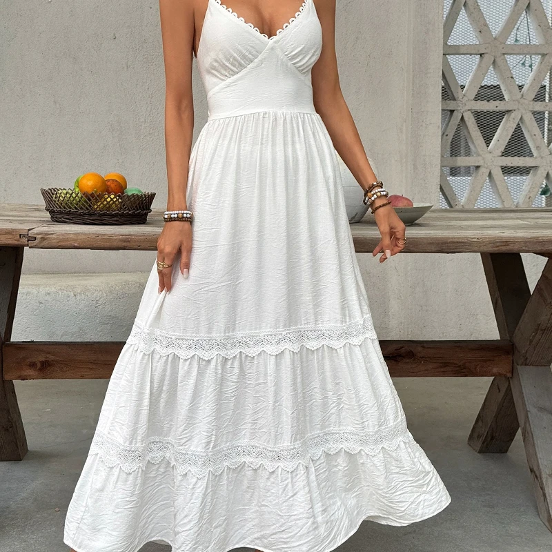 

2026 New Vacation Style Cake Dress with White Lace Suspender, Backless Bow and Large Swing Dress