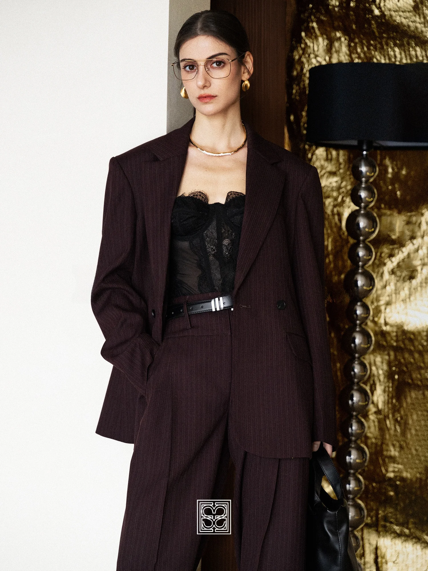 

Осенний новый женский костюм из шерстяной смеси в тонкую полоску: прямые брюки и дышащий жакет с карманами