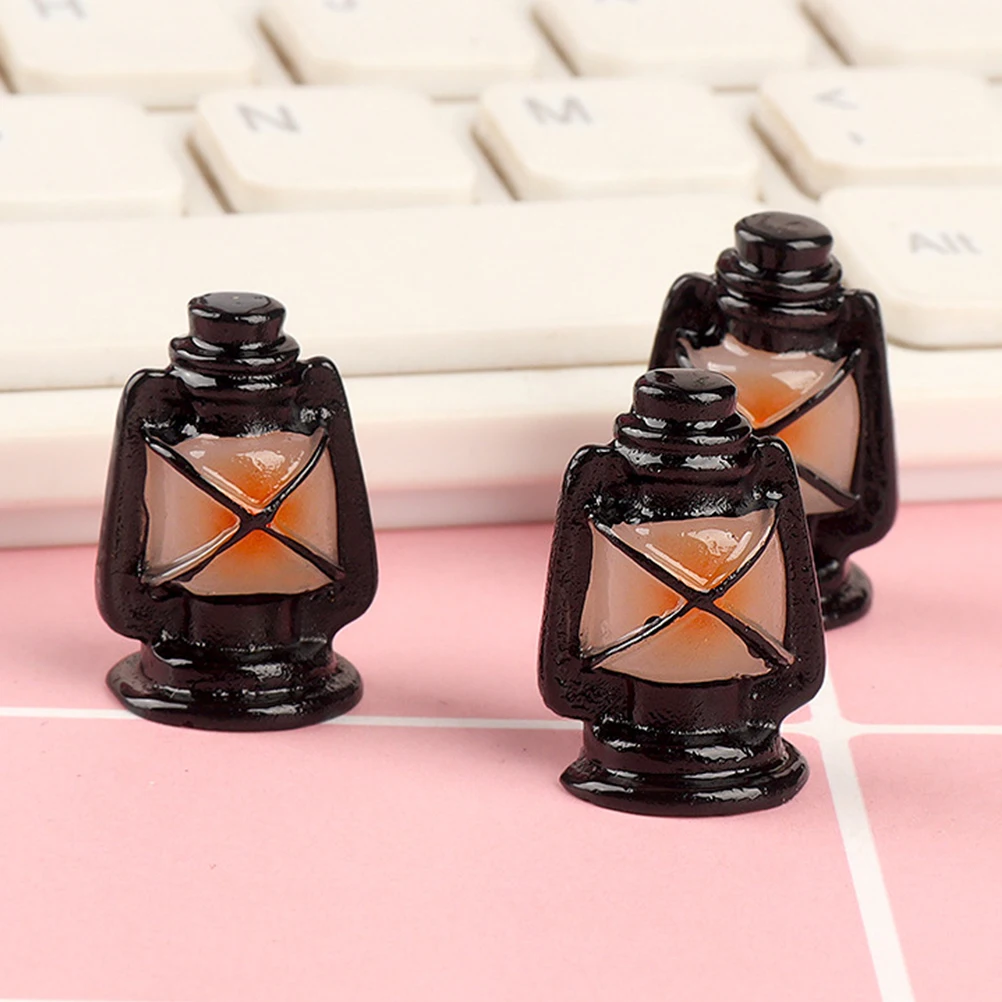 

8pcs Miniature Lantern Resin Vintage Style Hanging Dollhouse Decor Micro Landscape Supplies Household Tiny Realistic