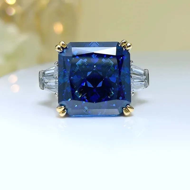 

European and American heavy industry luxury inlaid royal blue ring with high carbon diamond broken ice cut Papalacha