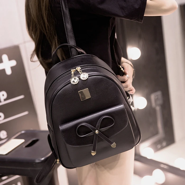 

Casual Faion Women's Bapa Travel PU Material Korean Sle Versatile Ladies Bag Soft Surface Zipper Closure Pure Color