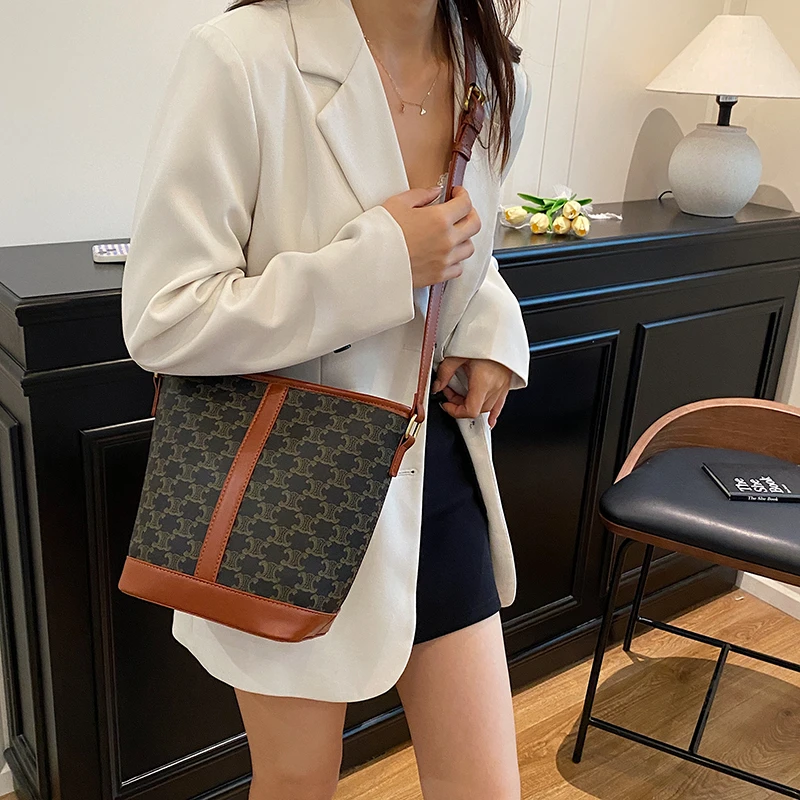 حقيبة كتف نسائية حقيبة يد جلدية ماركة فاخرة أنيقة رسول Crossbody مصمم مشهور شعبي كلاسيكي للسيدات