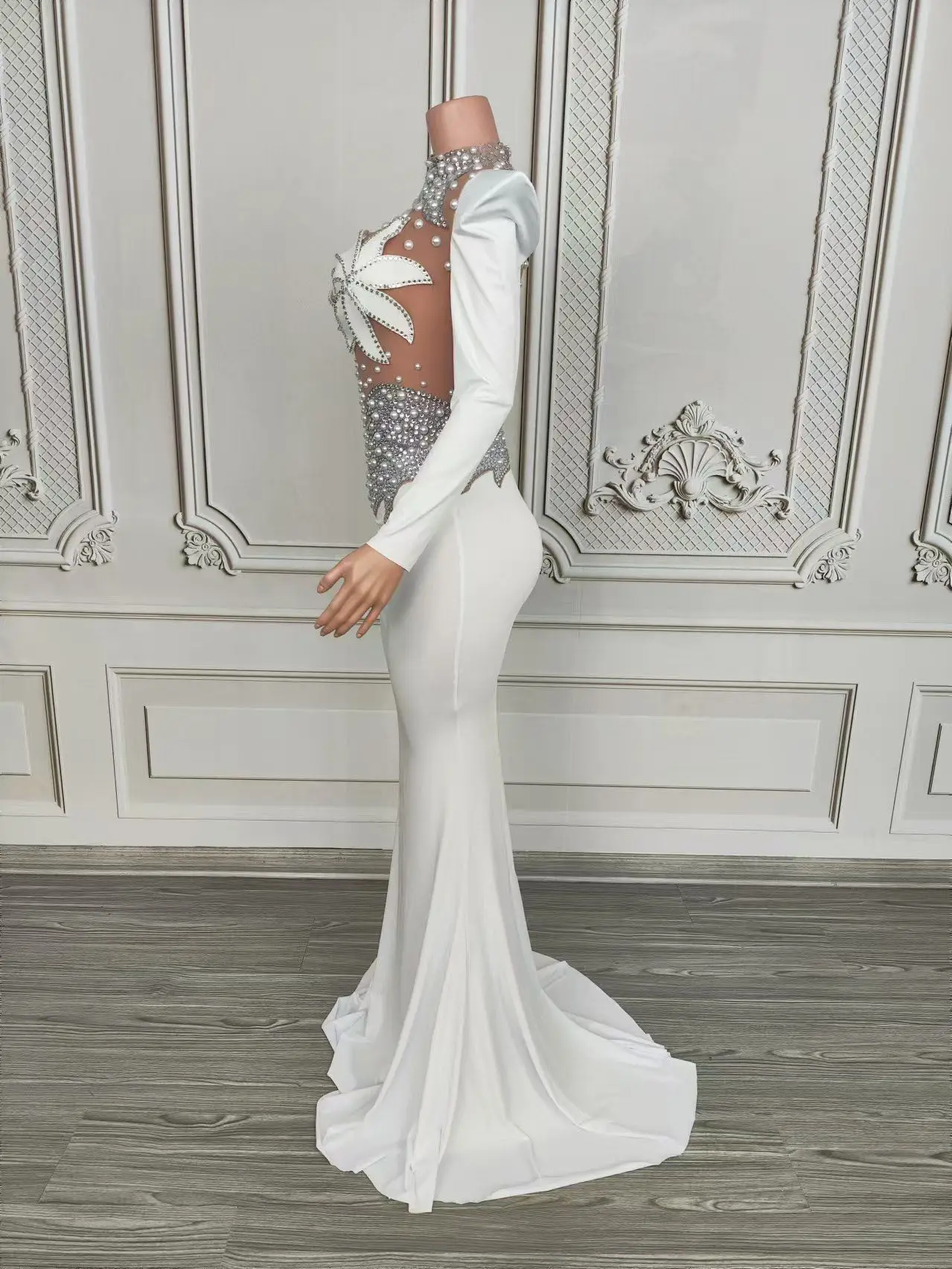 ゴージャスな真珠のフロアレングスドレス 女性用 セクシーなウェディングパーティー エレガントなイブニングドレス 誕生日を祝う写真撮影着用 景華