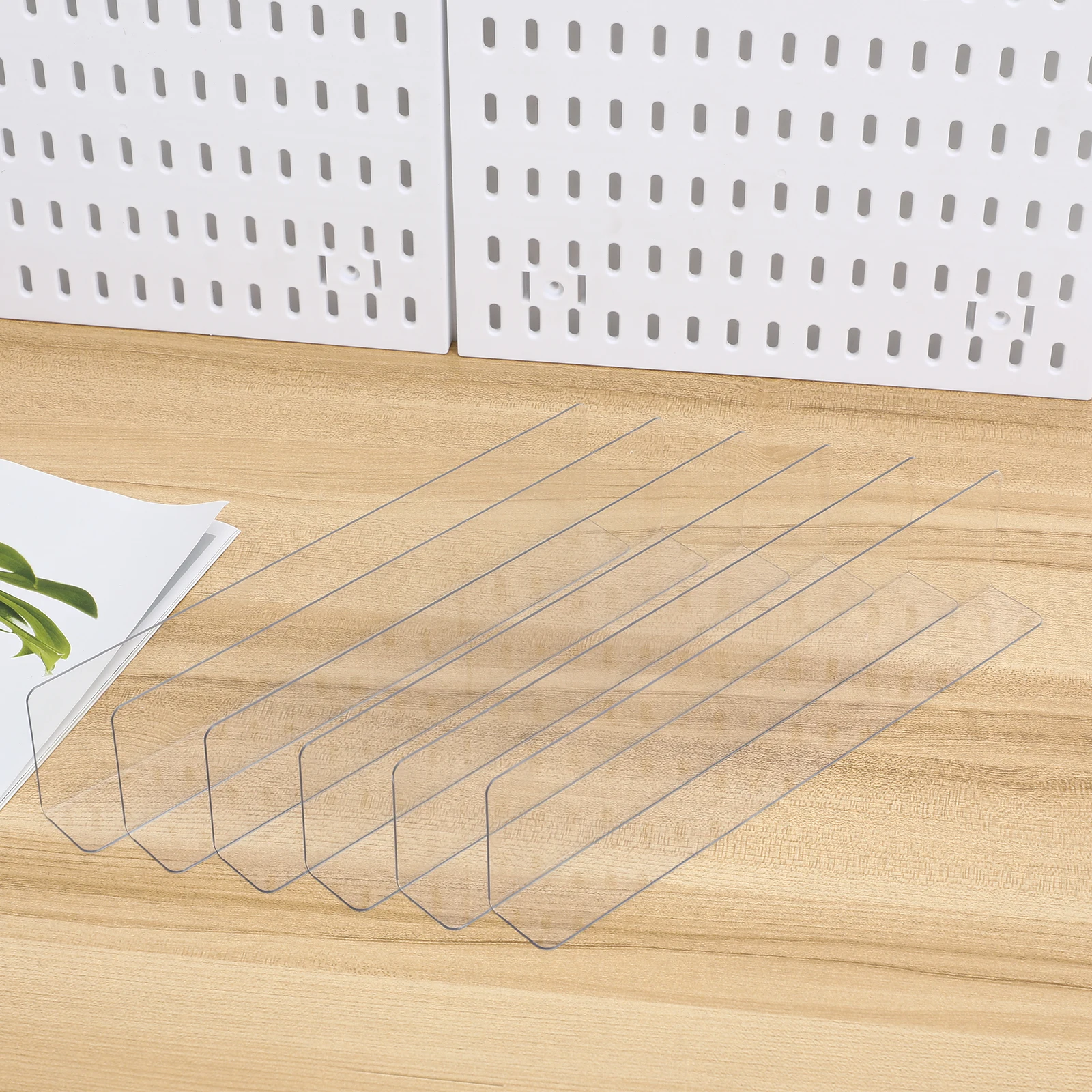 

6pcs L-shaped Isolation Boards 28cmx6cm Clear Plastic Shelf Dividers for Supermarket Home Storage Organizers Transparent Closet