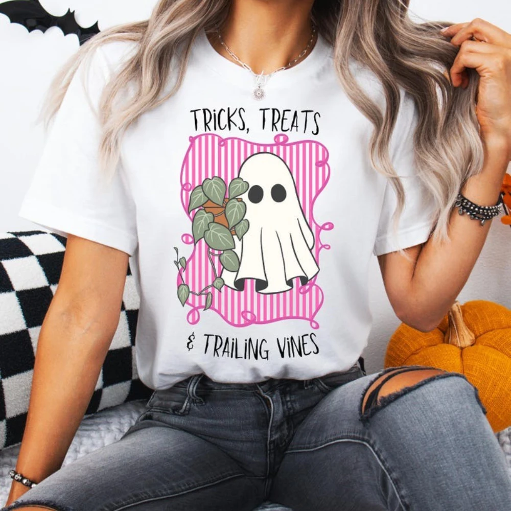 เสื้อยืดฮาโลวีนลายผีน่ารัก เสื้อฮาโลวีนน่ารัก เสื้อยืดกลุ่มฮาโลวีน ชุดลำลองสำหรับเทศกาล ชุดผู้หญิงสำหรับชีวิตประจำวัน เสื้อผ้าฝ้าย
