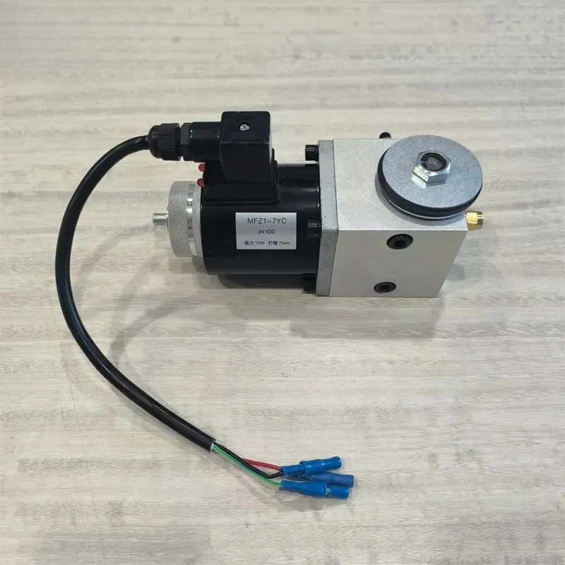 Lubrication Pump 1.001.0158 for Kaishan Mining Machinery Parts for Mining Equipment Feed Bracket Adapter