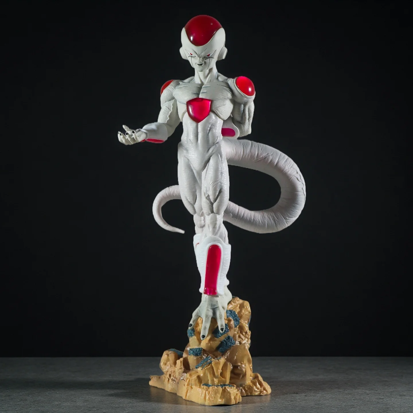 26 センチメートルドラゴンボール Z フィギュアフリーザ王アクション置物指電球最終形態フリーザ置物コレクションモデルおもちゃ人形