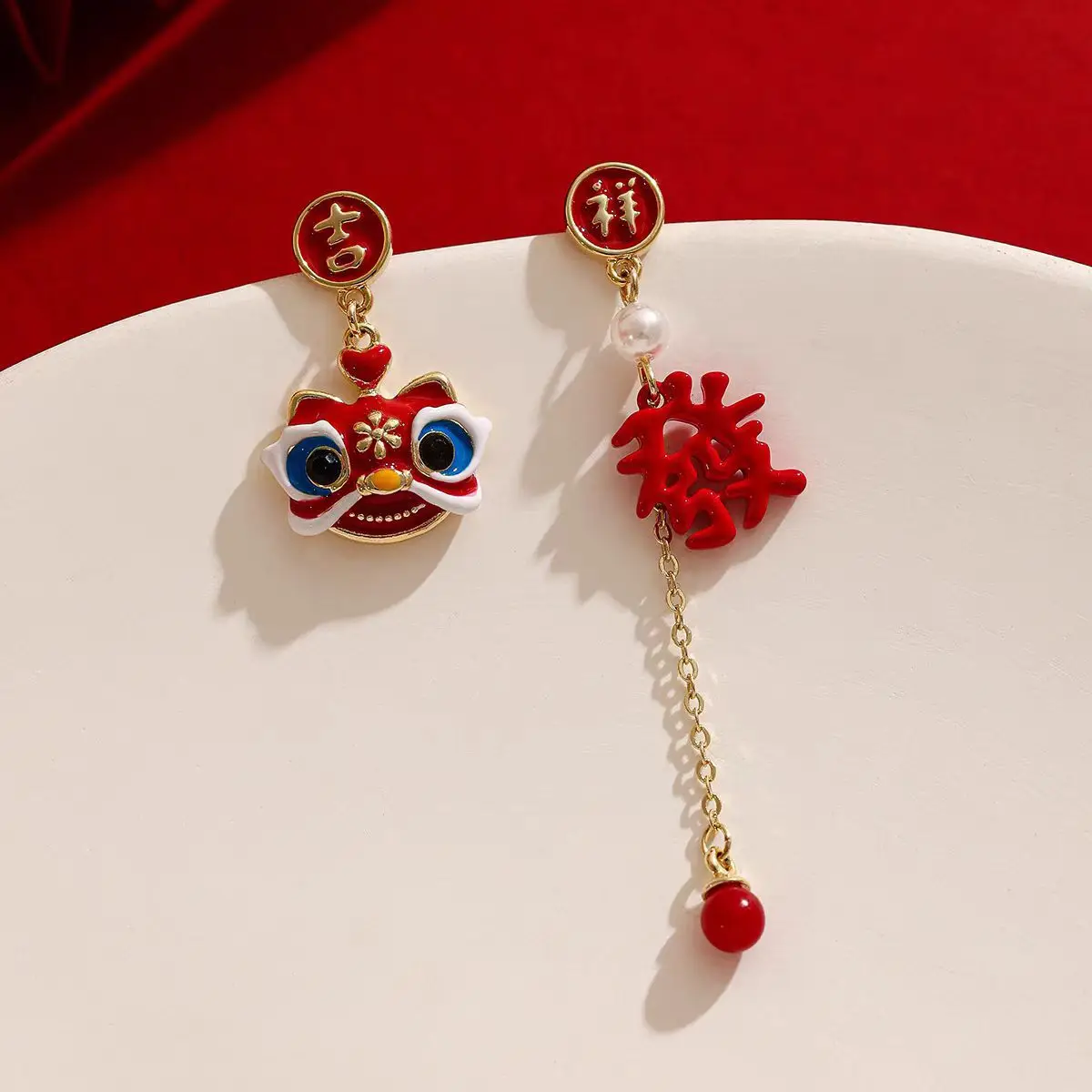 RINHOO FRIENDSHIP Boucles d'oreilles à long pompon pour femmes, style chinois, rouge, fouet, conception, bijoux de fête, nouvel an