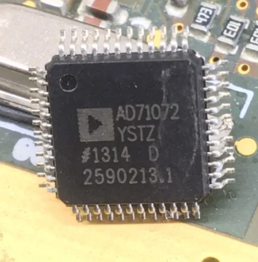 

Free shipping AD71072YSTZ AD71072 AD TQFP-48 10PCS