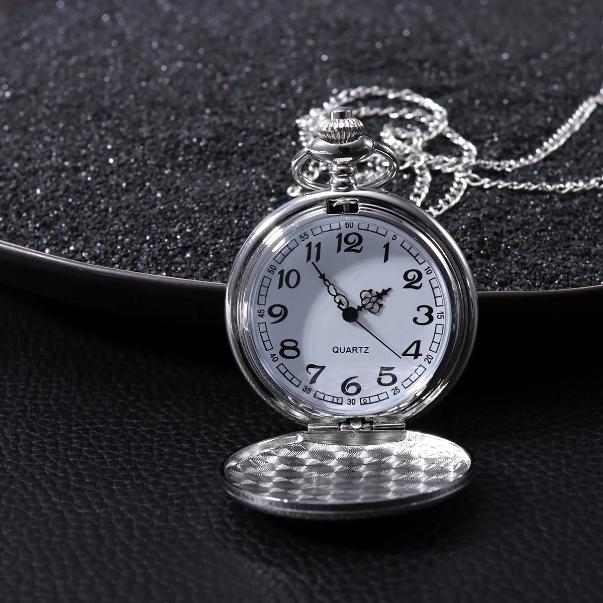

Vintage Pocket for Men Mechanical with Chain Retro Design Long Lasting Storage Collection Men Pocket Watch Gift