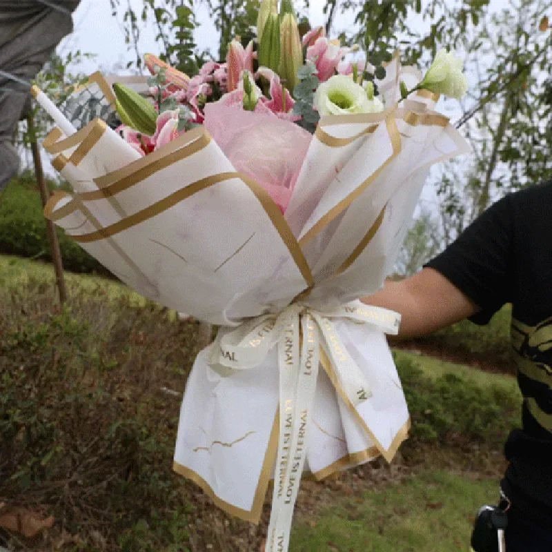 20 Vel Bloem Inpakpapier Gouden Rand Stijl Half Transparant Marmer Stijl Cadeau Verpakking Bloemist Boeket Inpakmateriaal