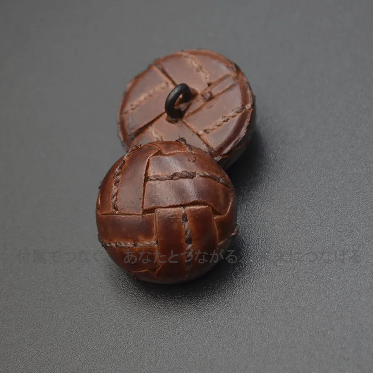 

Leather Buckle, Imported Leather Thread Foot Button, Copper Foot, Hand-woven, High-end Retro Coat Buckle, Pressing Thread Buckle