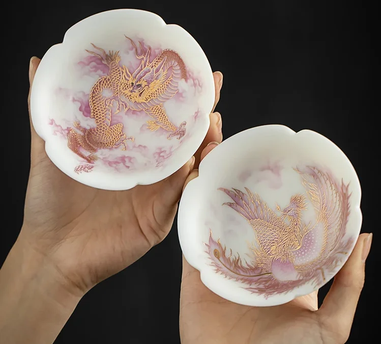 

Dragon and Phoenix Cup Year High Grade Sheep Fat Jade White Porcelain Tea Bowl Paint in Gold Master Pu'er Tea Cup