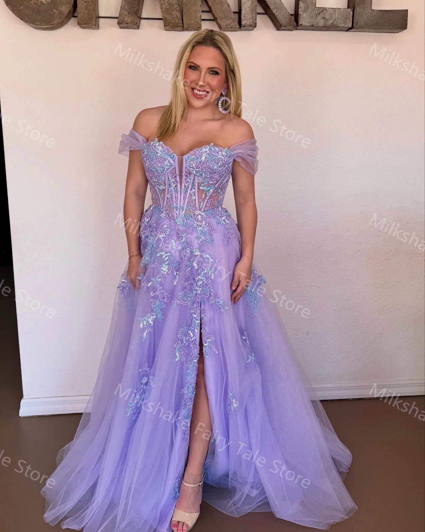 Robe de bal ligne A lavande, épaules dénudées, en dentelle, paillettes scintillantes, Sexy, fendue sur le côté, robes d'invitées de mariage personnalisées