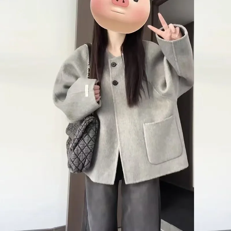 

2025 New ey Woolen Hepburn Sle Women's Coat ort Thi Autumn Winter Faion Korean Version Polyester Fiber Long Sve