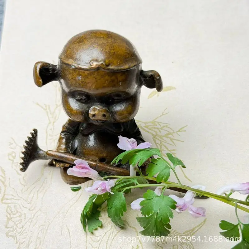 Craft gifts: Brass Bajie tea pet, ruler, home and office decorative panel