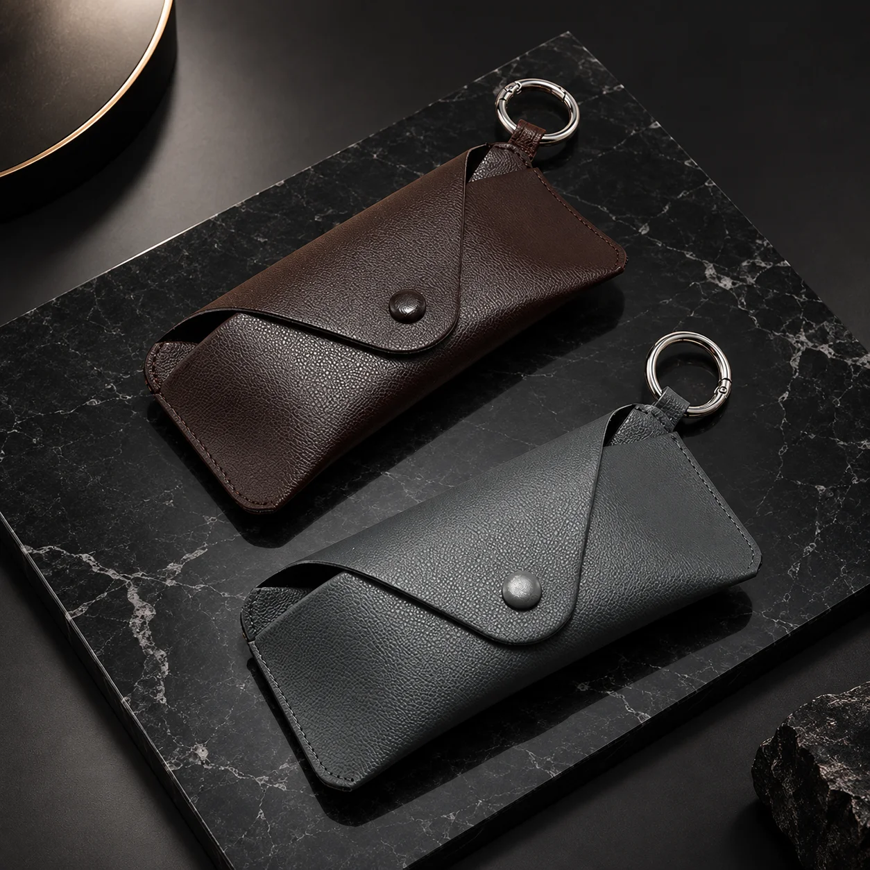 1pc Portable Soft PU Leather Glasses Pouch with Key Ring Snap Button Envelope Style Eyeglass Bag for Men Women Daily Travel Use
