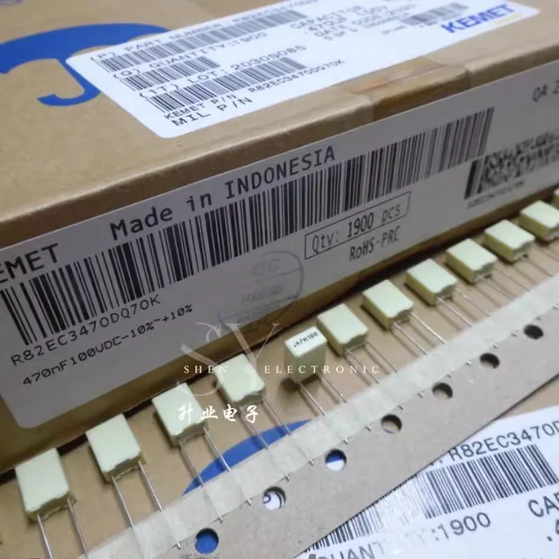 10 قطعة/20 قطعة AV R82 0.47 فائق التوهج/100 فولت 470nf u47 474 جديد النحاس دبوس مضفر فيلم السعة 5 مللي متر R82EC3470DQ70K